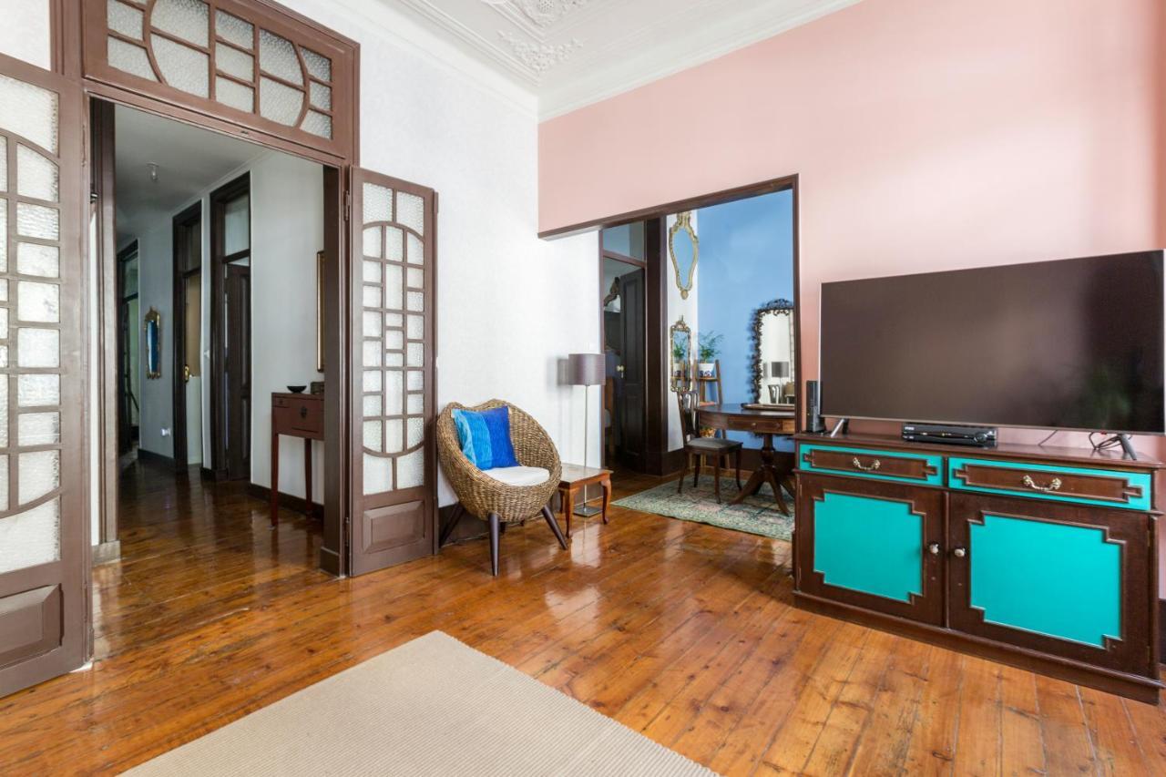 Charming Guest House In A 19Th Century Building Lisbon Exterior photo